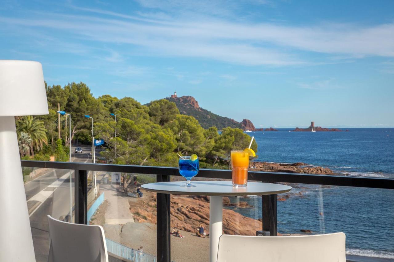 Sowell Family Riviera Hotel Saint-Raphael  Bagian luar foto