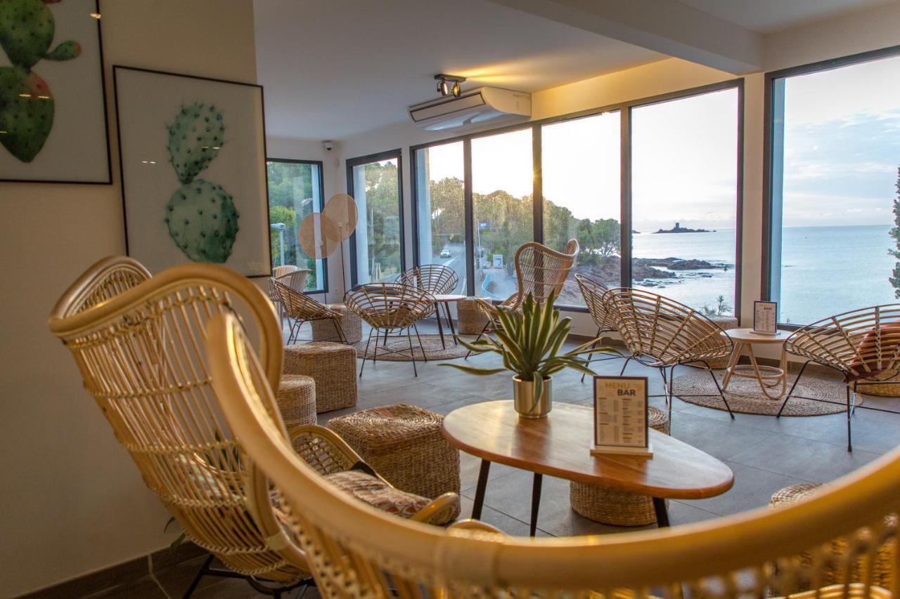 Sowell Family Riviera Hotel Saint-Raphael  Bagian luar foto