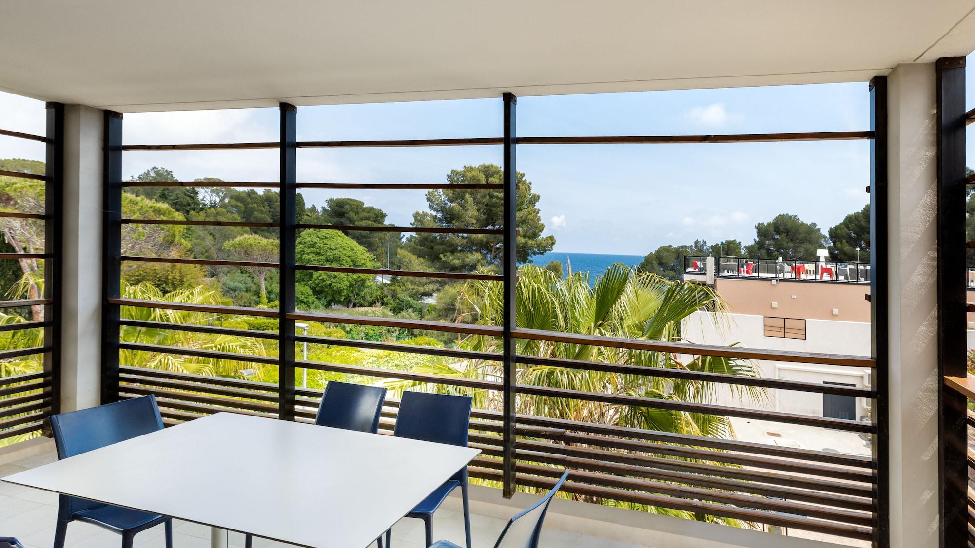 Sowell Family Riviera Hotel Saint-Raphael  Bagian luar foto