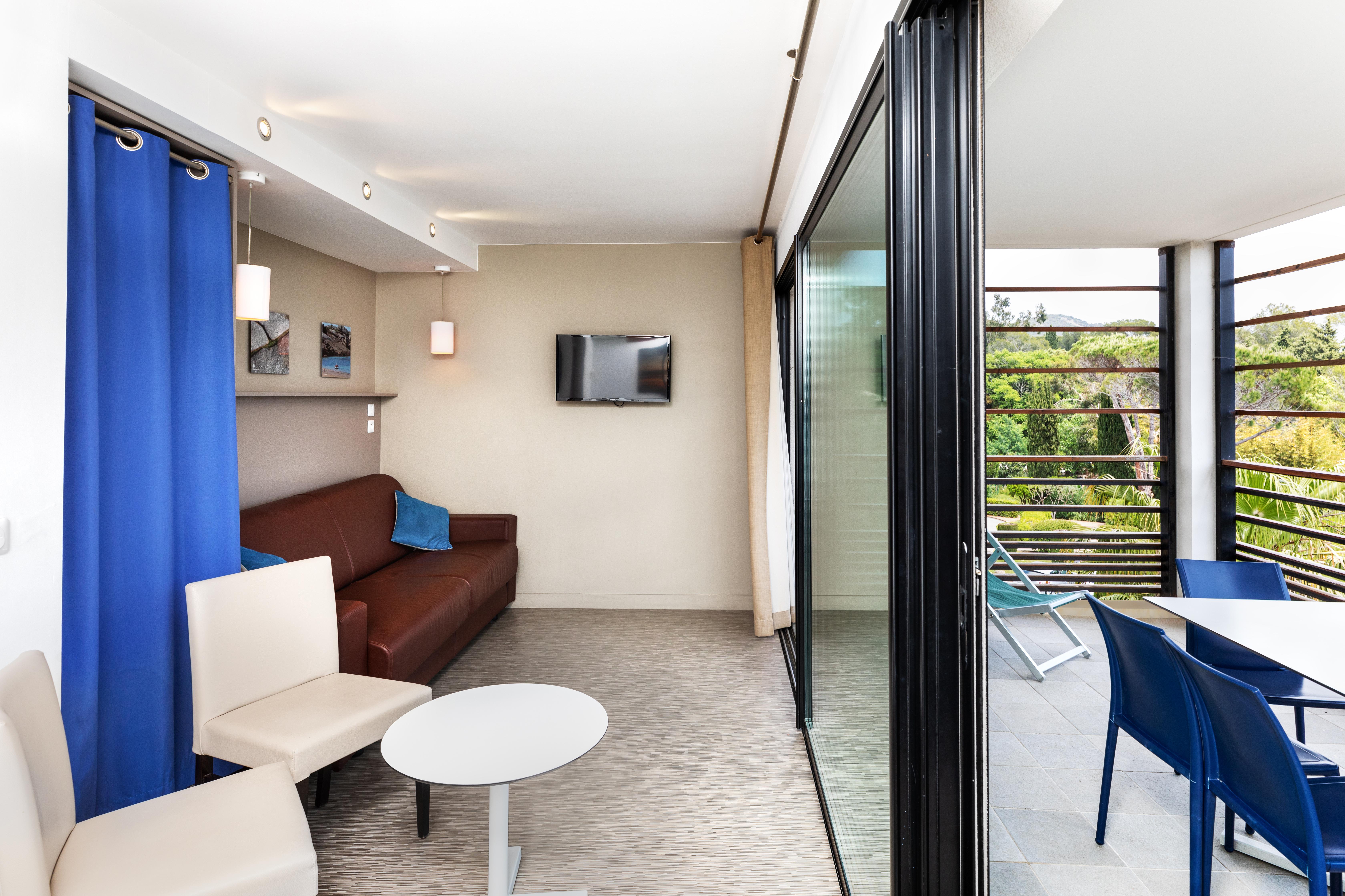 Sowell Family Riviera Hotel Saint-Raphael  Bagian luar foto