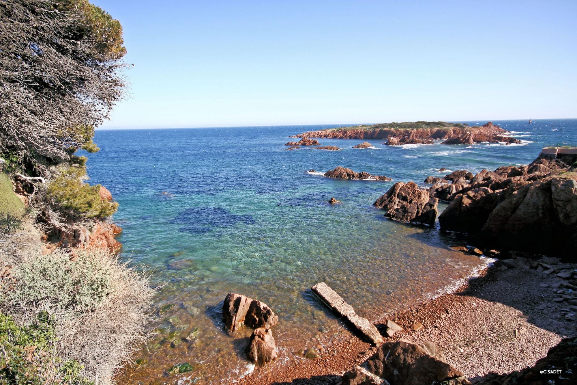 Sowell Family Riviera Hotel Saint-Raphael  Bagian luar foto