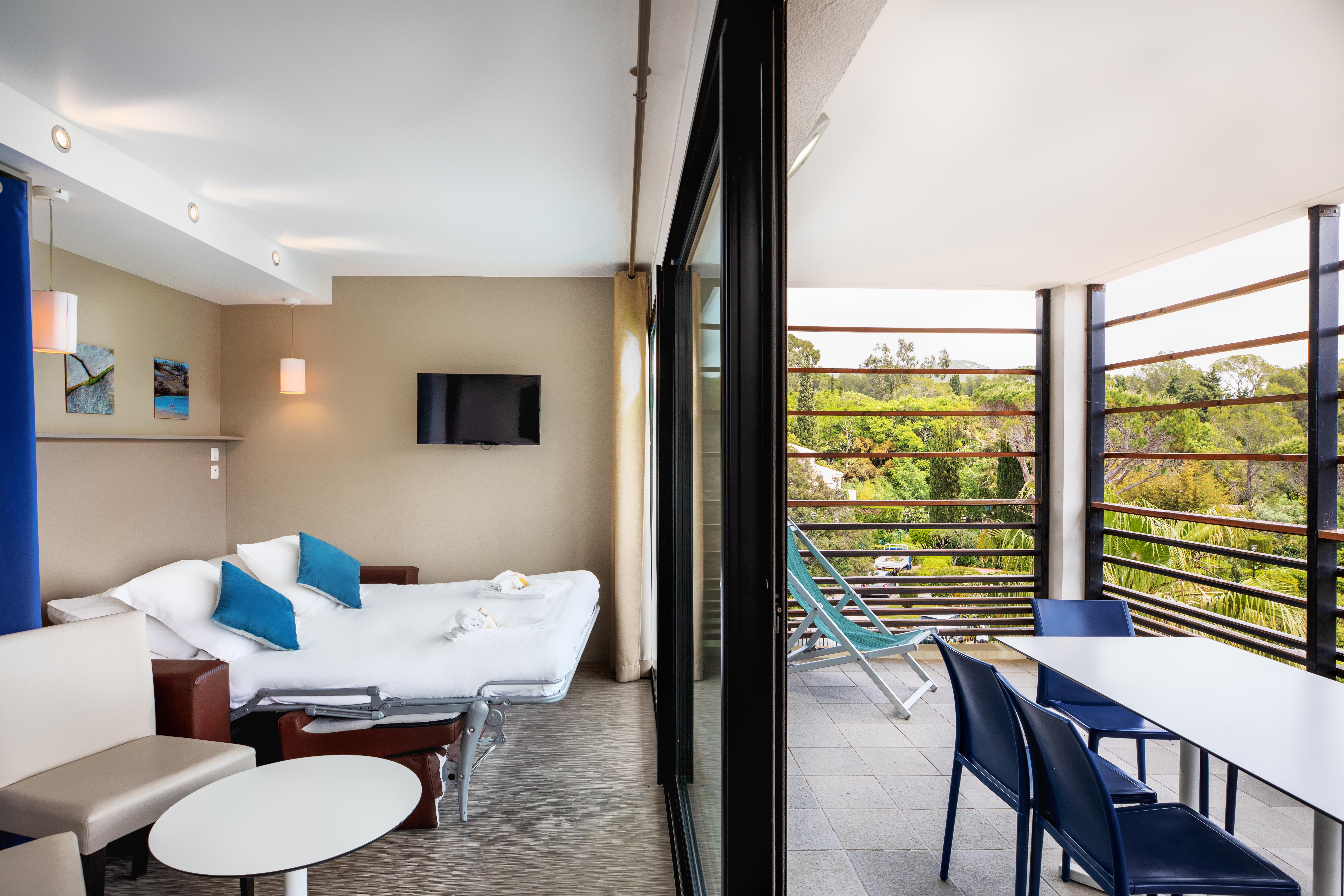 Sowell Family Riviera Hotel Saint-Raphael  Bagian luar foto