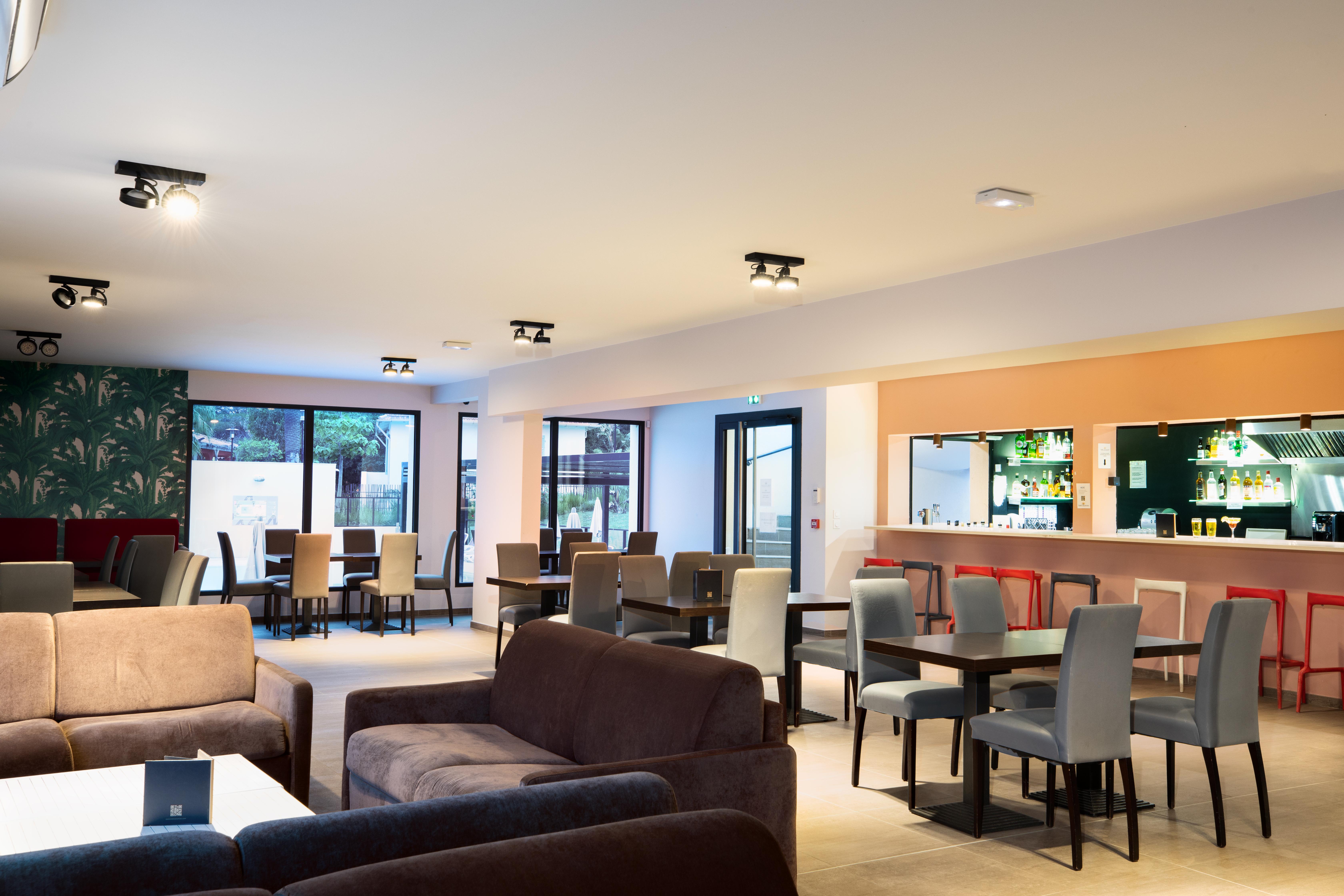 Sowell Family Riviera Hotel Saint-Raphael  Bagian luar foto